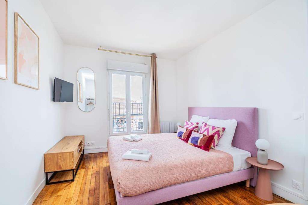 En Banlieue Parisienne - Apartment